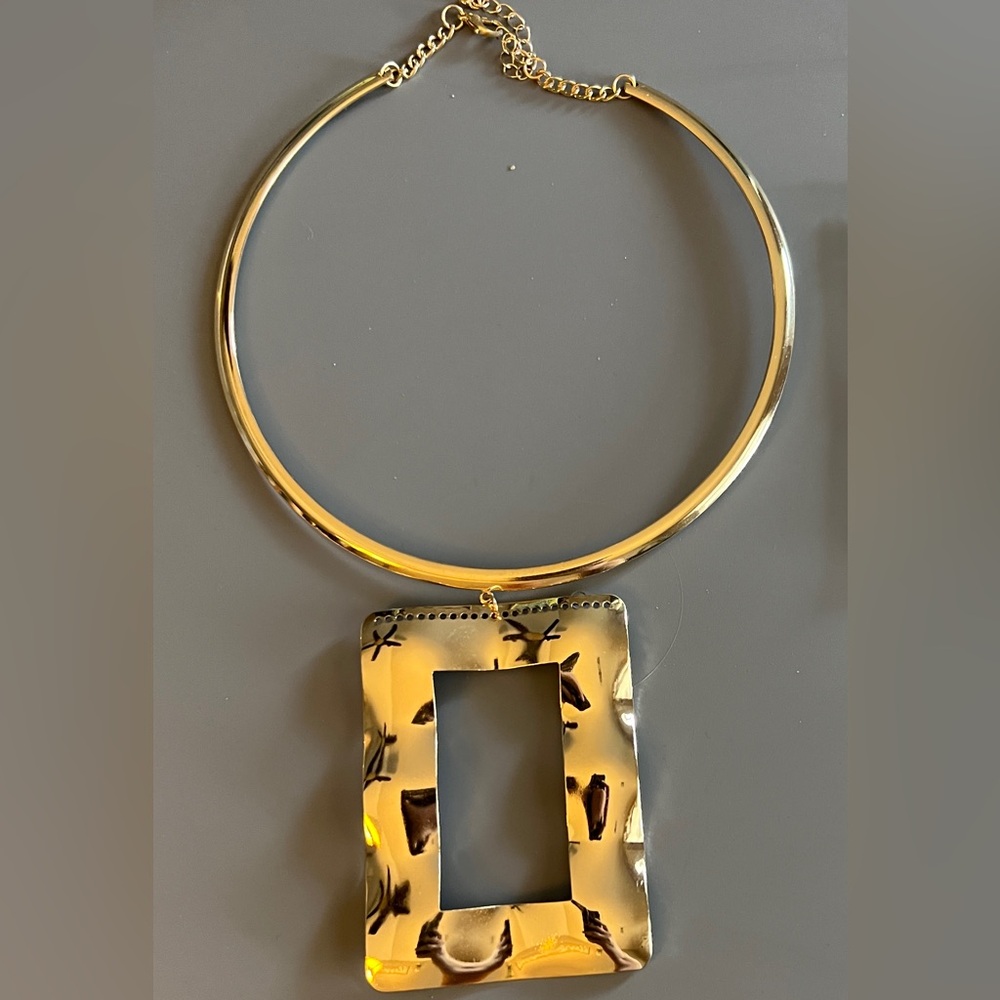 Gold Geometric Pendant Necklace & Earrings